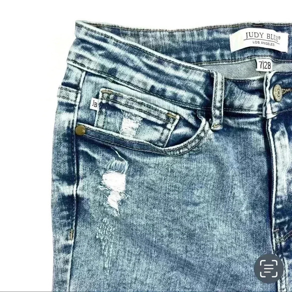 Judy Blue Acid Wash Distress Highrise Stretch Tummy Control Ankle Jean Size 7/27 - Picture 3 of 16